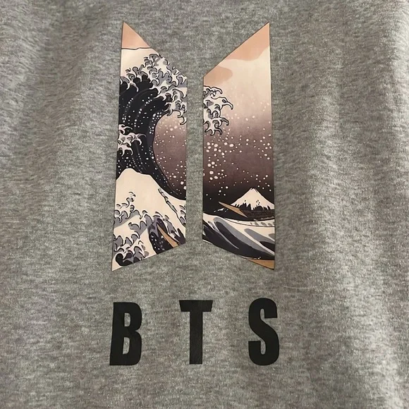 BTS grey sweatshirt. Hardly worn. Soft. - Picture 3 of 5